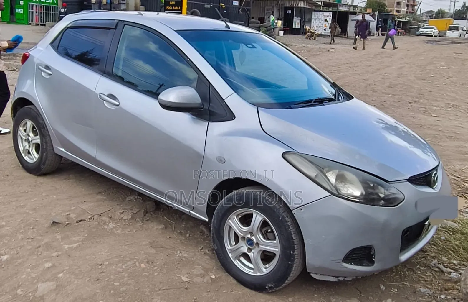 Mazda Demio 2011 Silver
