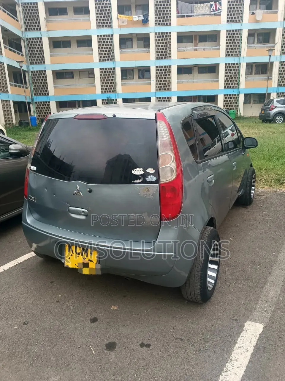 Mitsubishi Colt 2010 Gray