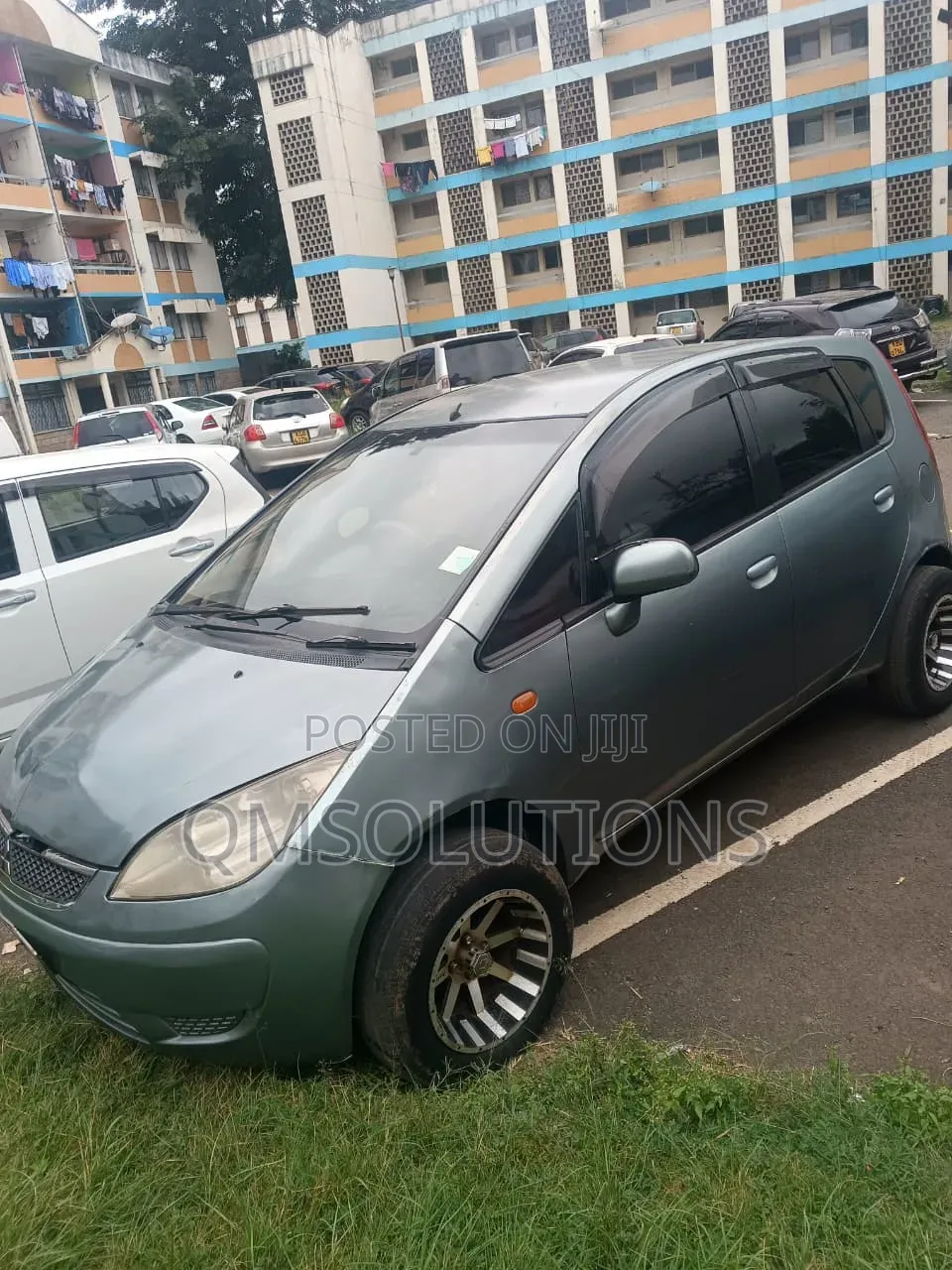 Mitsubishi Colt 2010 Gray