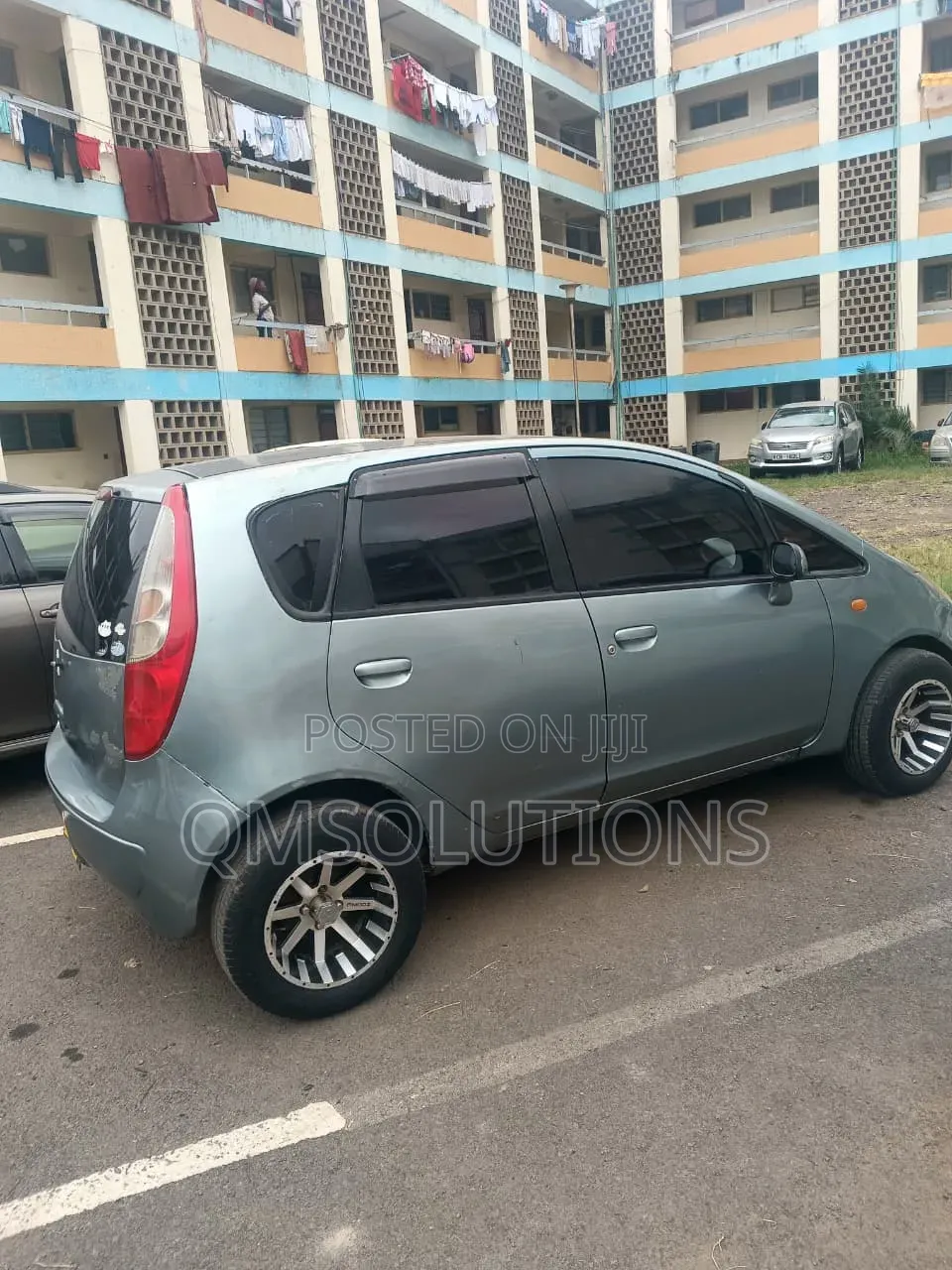 Mitsubishi Colt 2010 Gray