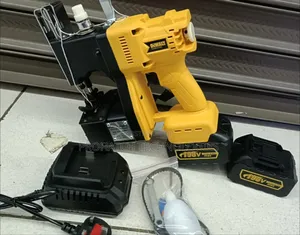 Dewalt Cordless Bag Closer
