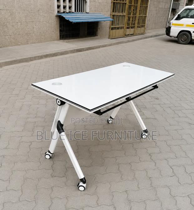 Training Fold Mobile Office Desk