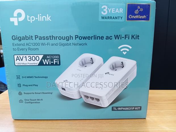 This Is A Tp-link Tl-wpa8631p Kit Powerline Adapter Set. - main view
