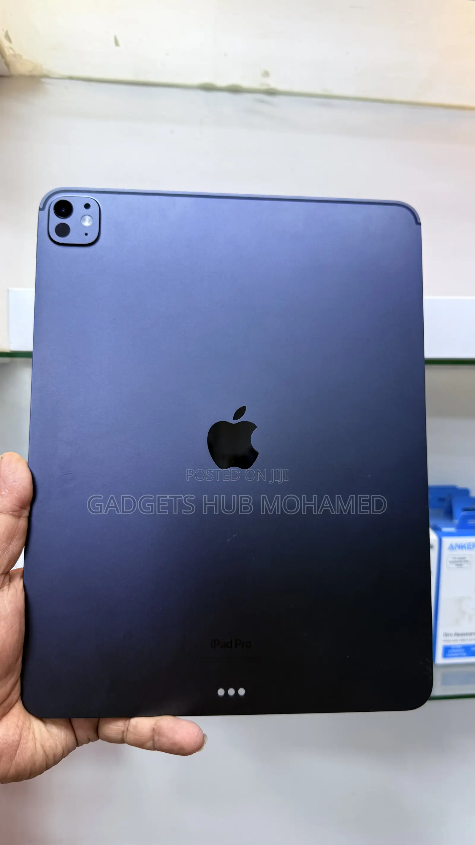 Apple iPad Pro 13 (2024) 1 TB Blue