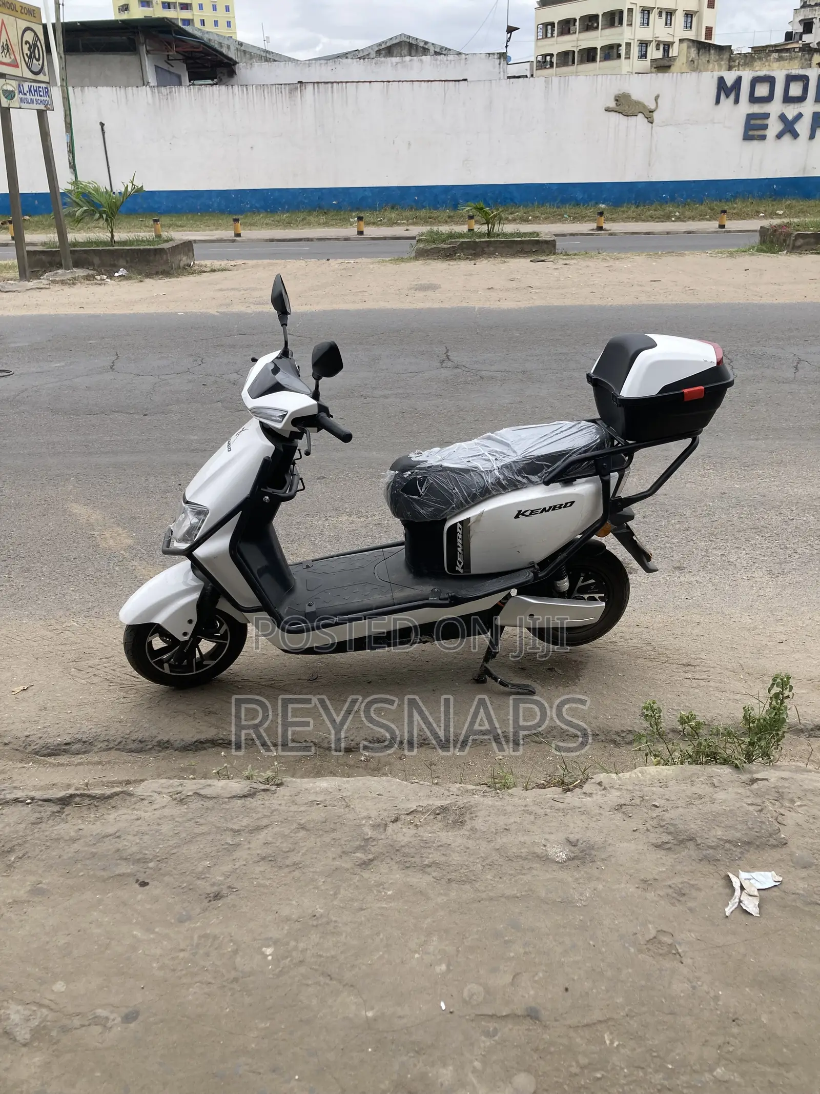 Motorcycle 2026 White