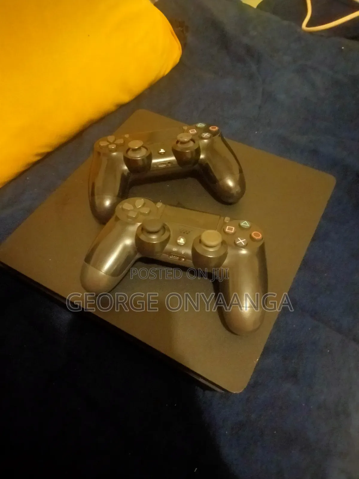Ps 4 Console and Pads