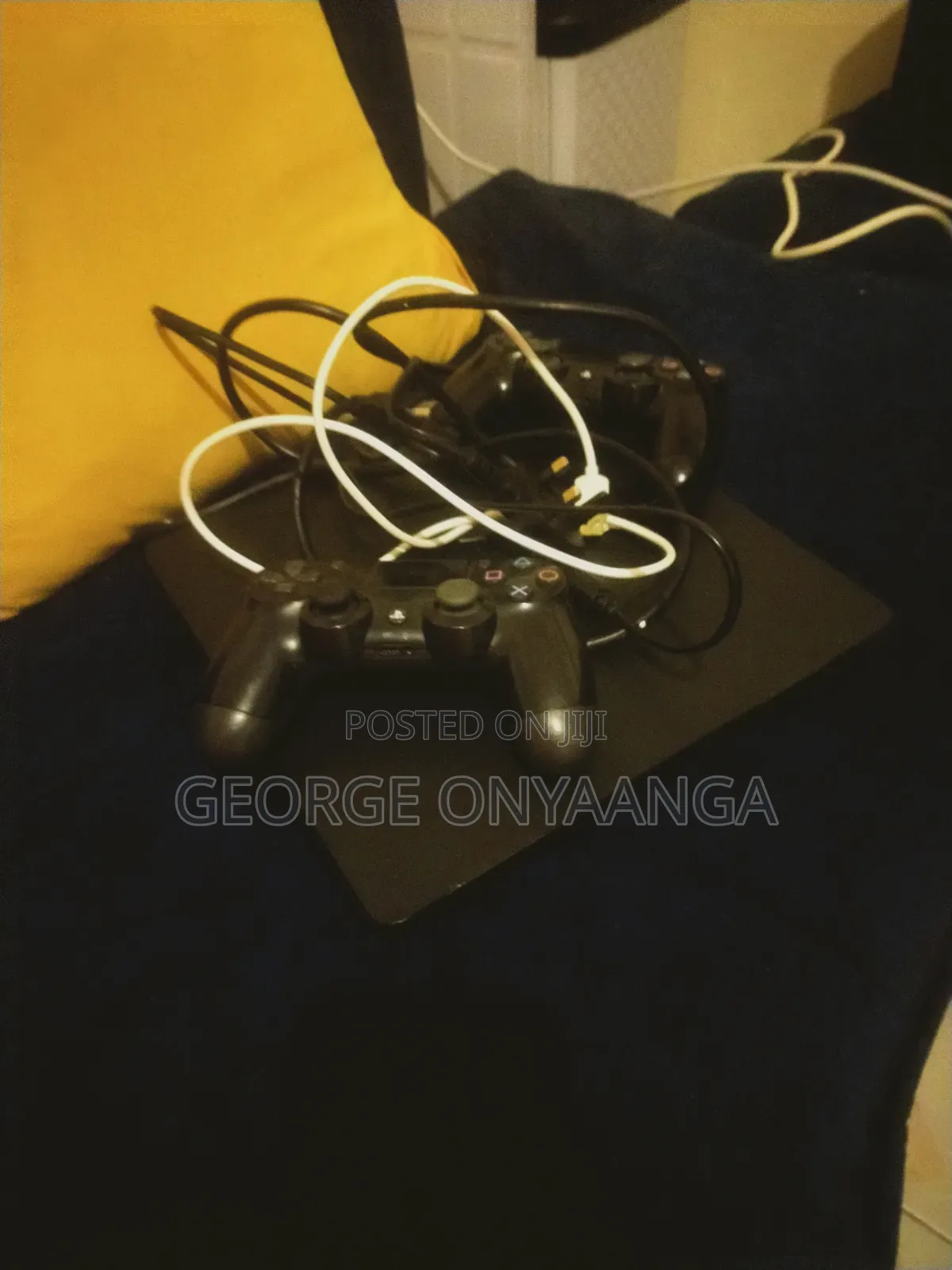 Ps 4 Console and Pads
