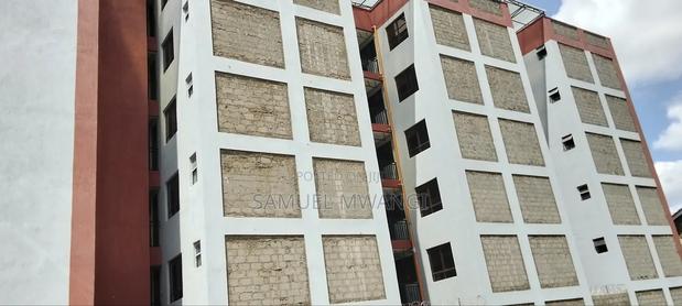 1bdrm Apartment in Gateway Mall Area for sale - thumbnail 2