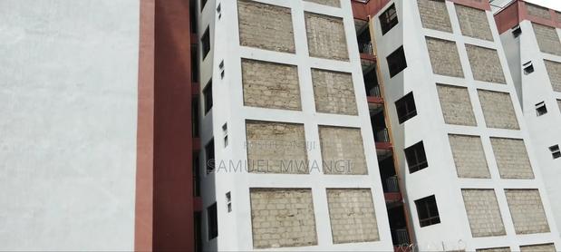 1bdrm Apartment in Gateway Mall Area for sale - thumbnail 5