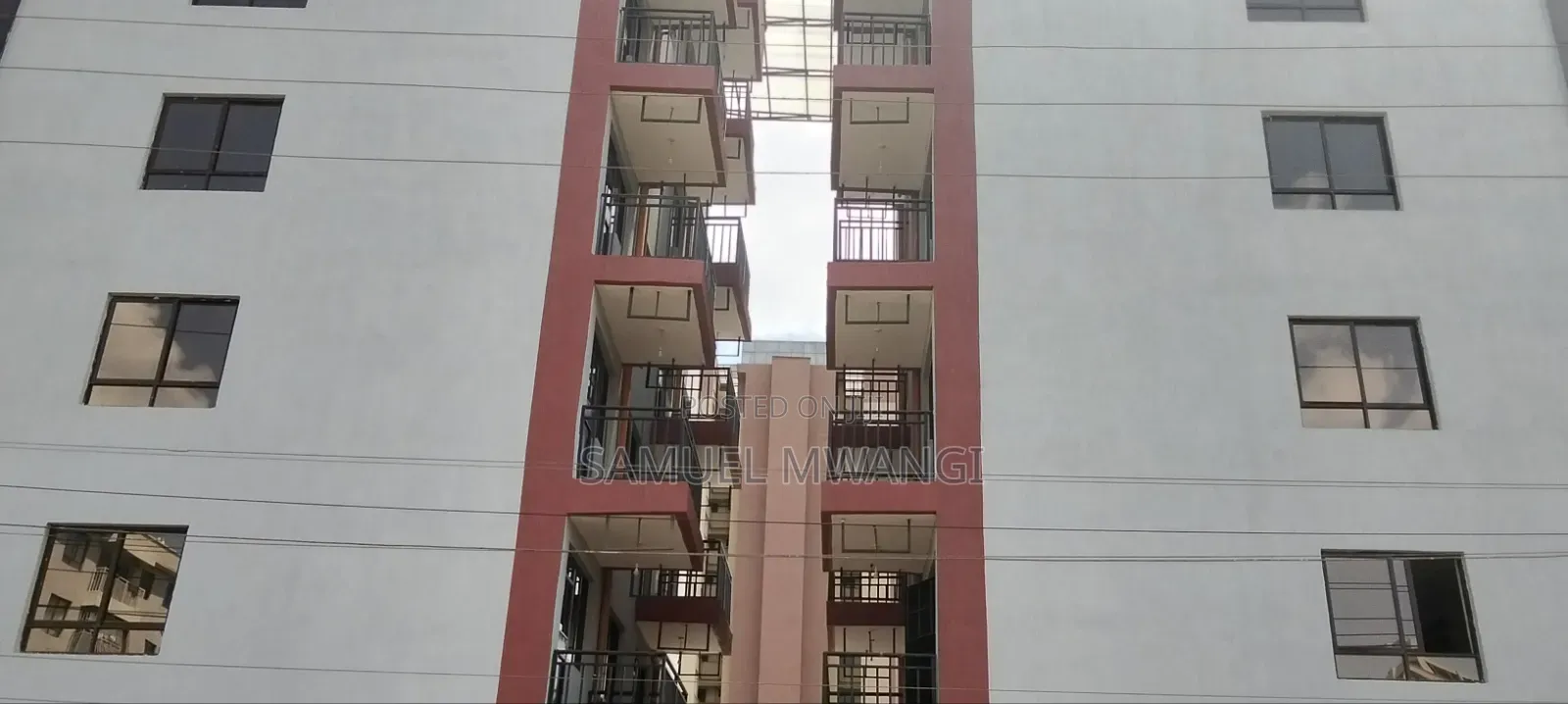 1bdrm Apartment in Gateway Mall Area for sale