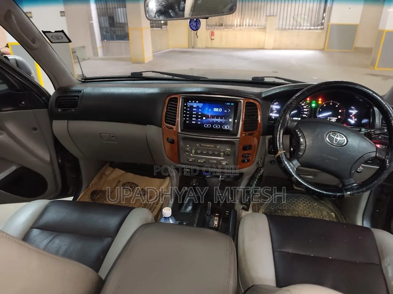 Toyota Land Cruiser 2003 Gray