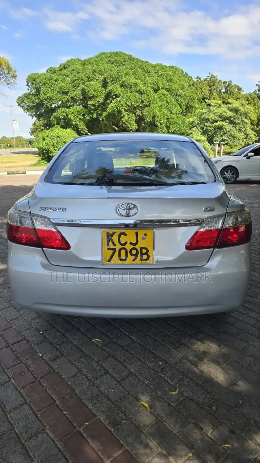 Toyota Premio 2009 Silver