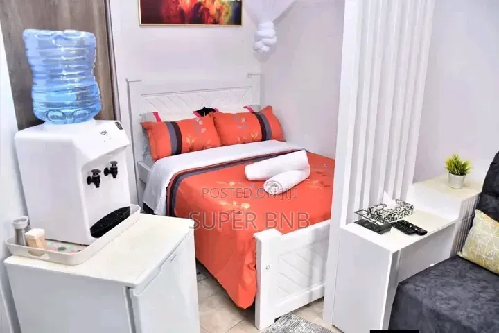Studio Airbnb Imara Daima
 Behind Imara Mall Close to SGR and Jkia