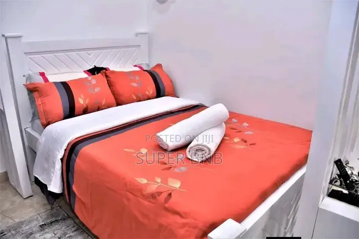 Studio Airbnb Imara Daima
 Behind Imara Mall Close to SGR and Jkia