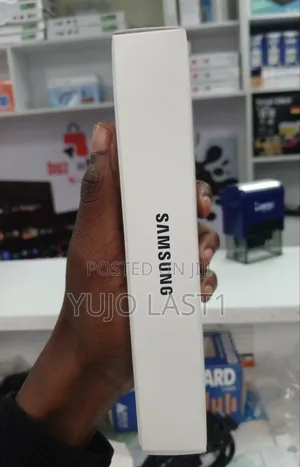 New Samsung Galaxy A06 128 GB Black