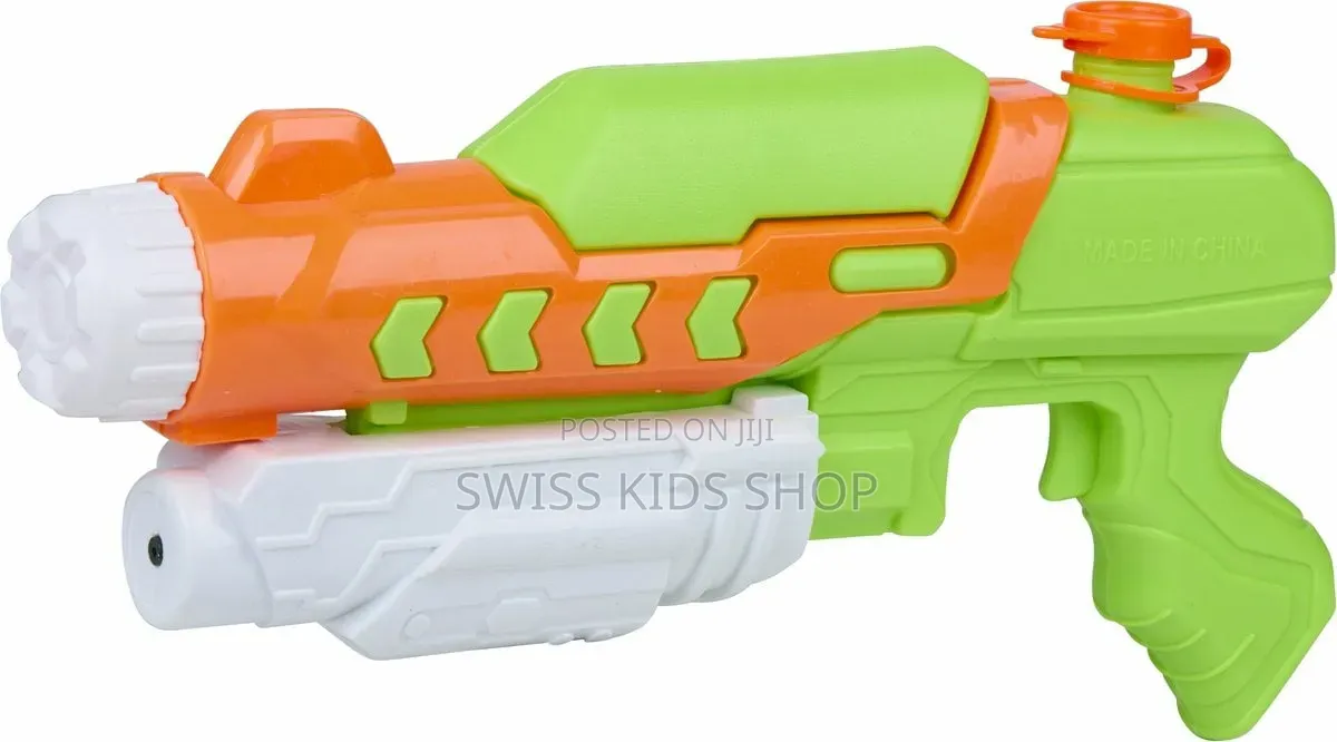 Water Guns / Water Blasters