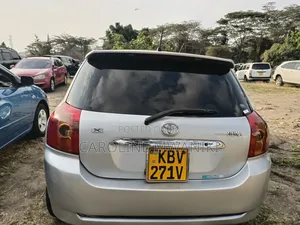 Toyota Corolla RunX 2006 Silver