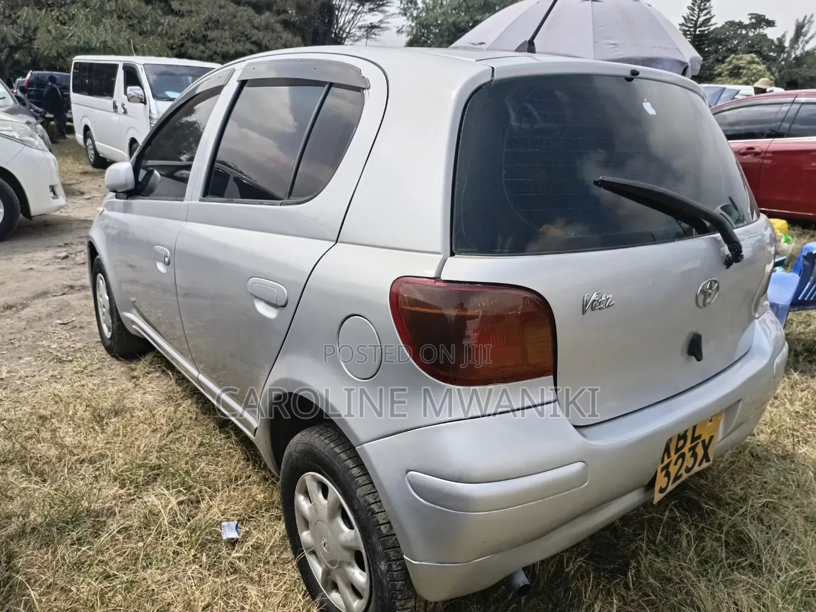 Toyota Vitz 2002 Silver