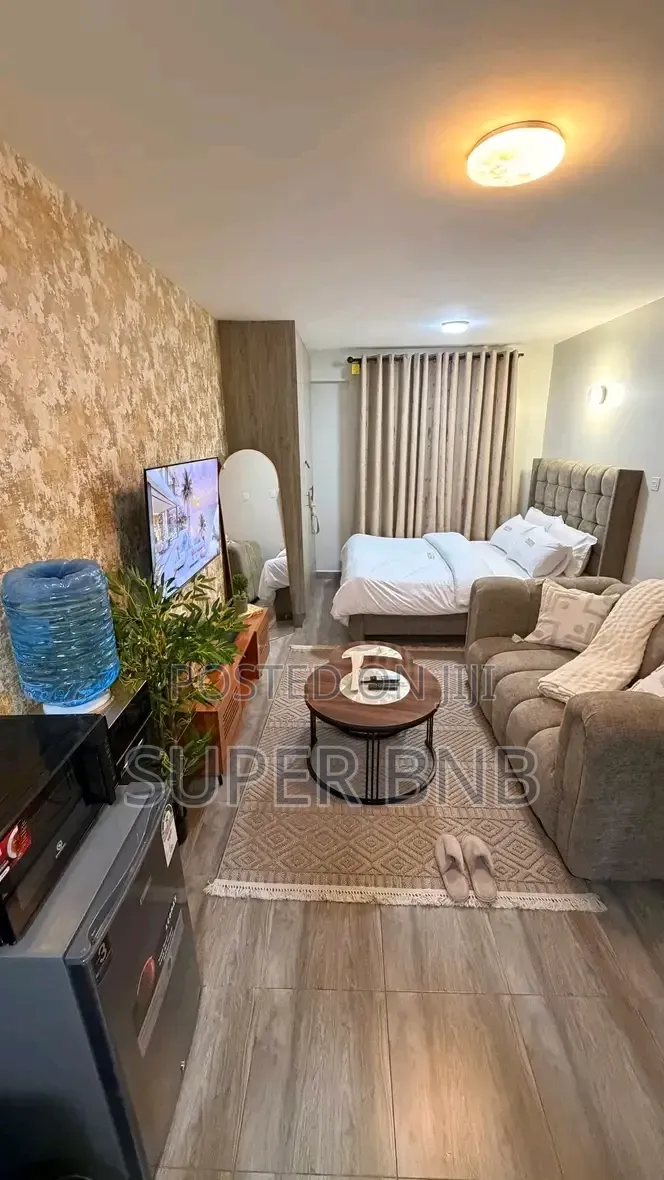 Ruaka
 Airbnb Studio Next to Quickmart, Banana Road