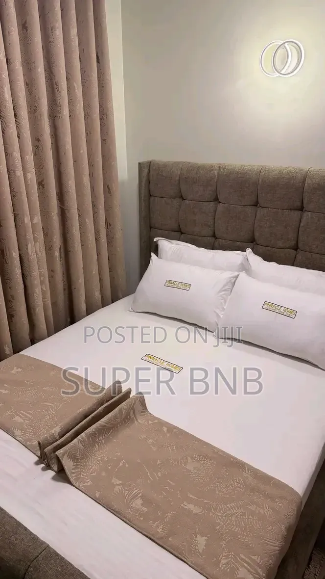 Ruaka
 Airbnb Studio Next to Quickmart, Banana Road