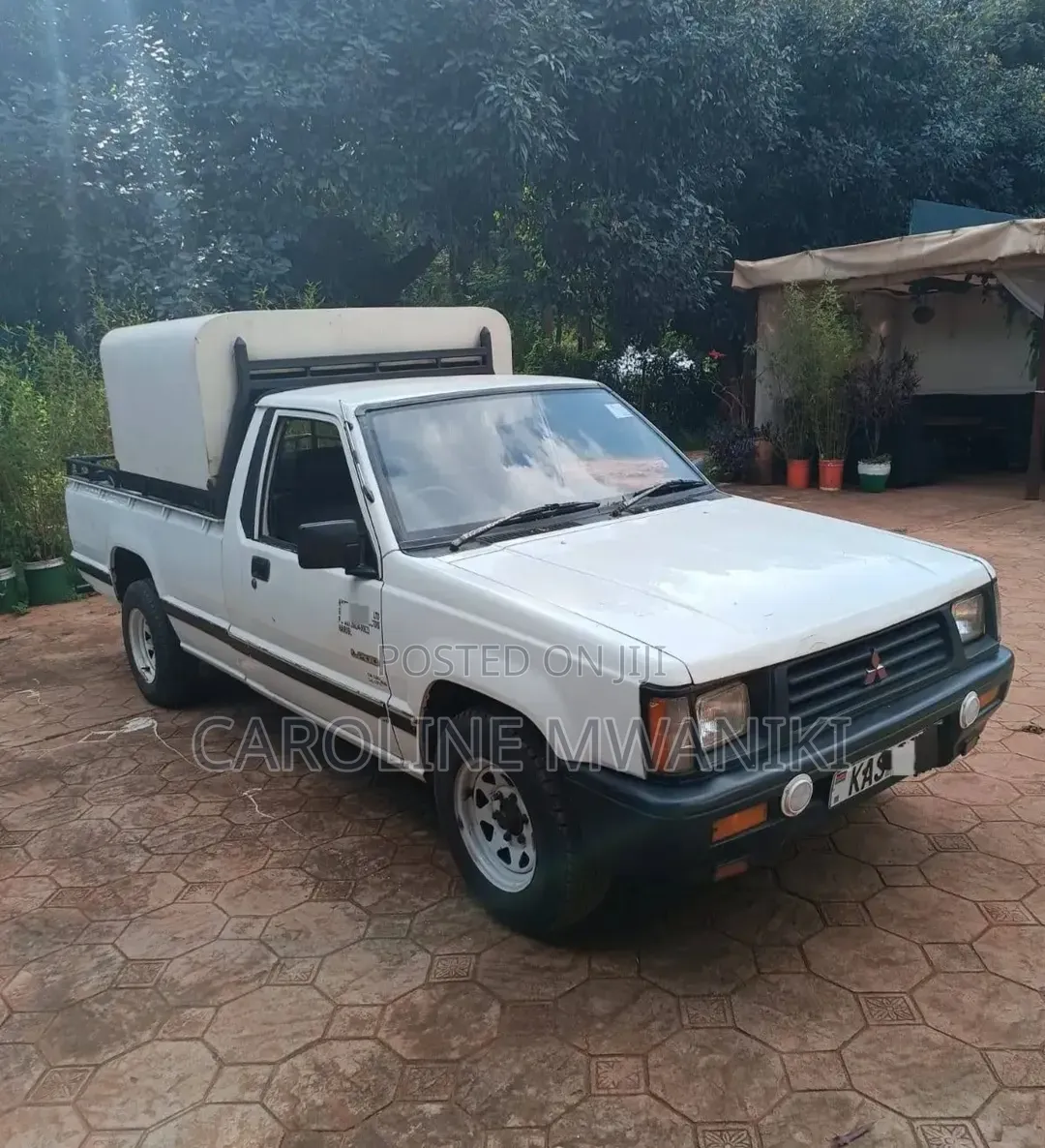 Mitsubishi L200 2001 White