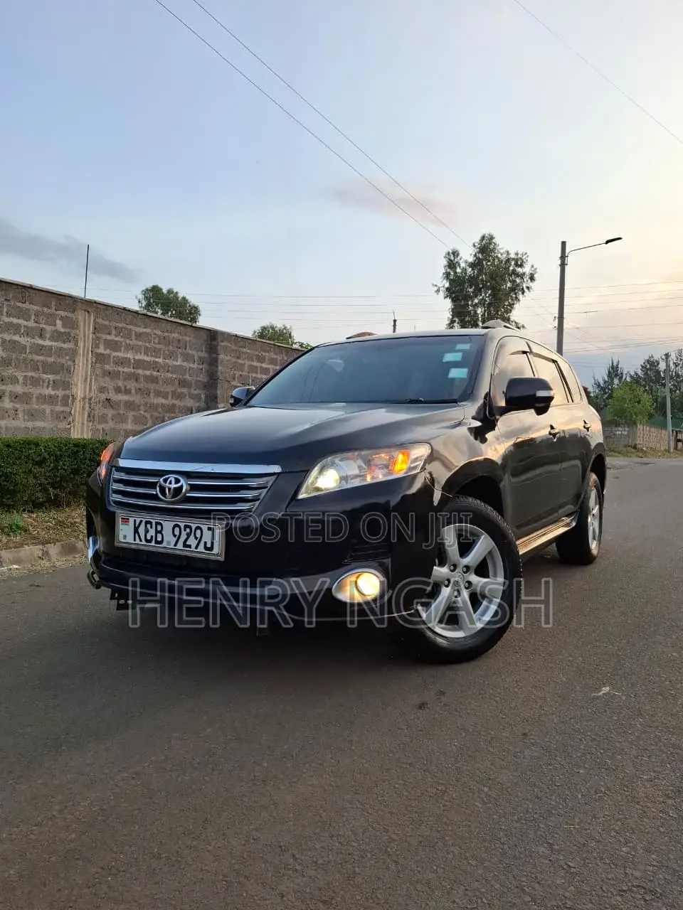 Toyota Vanguard 2007 Black