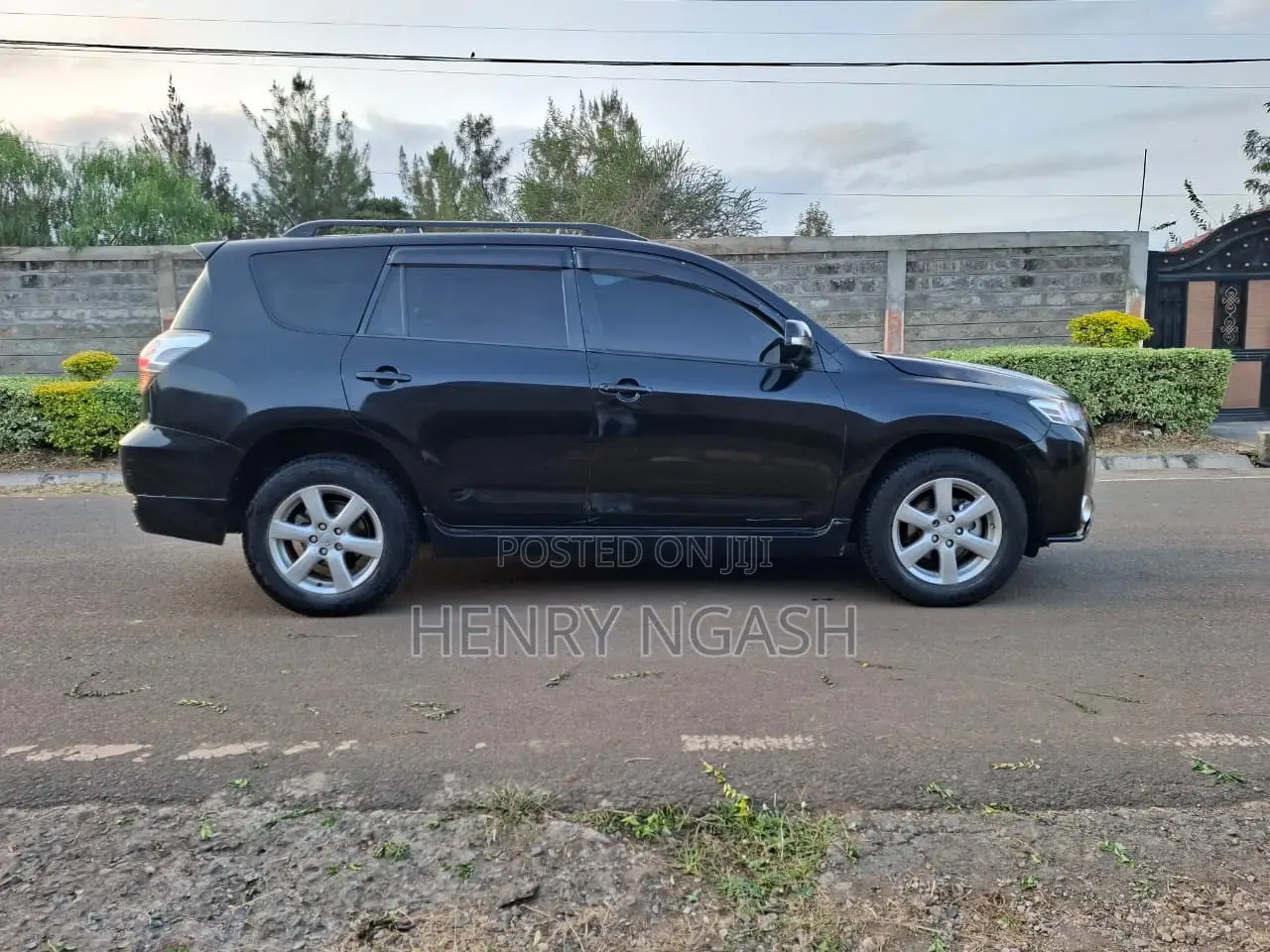 Toyota Vanguard 2007 Black