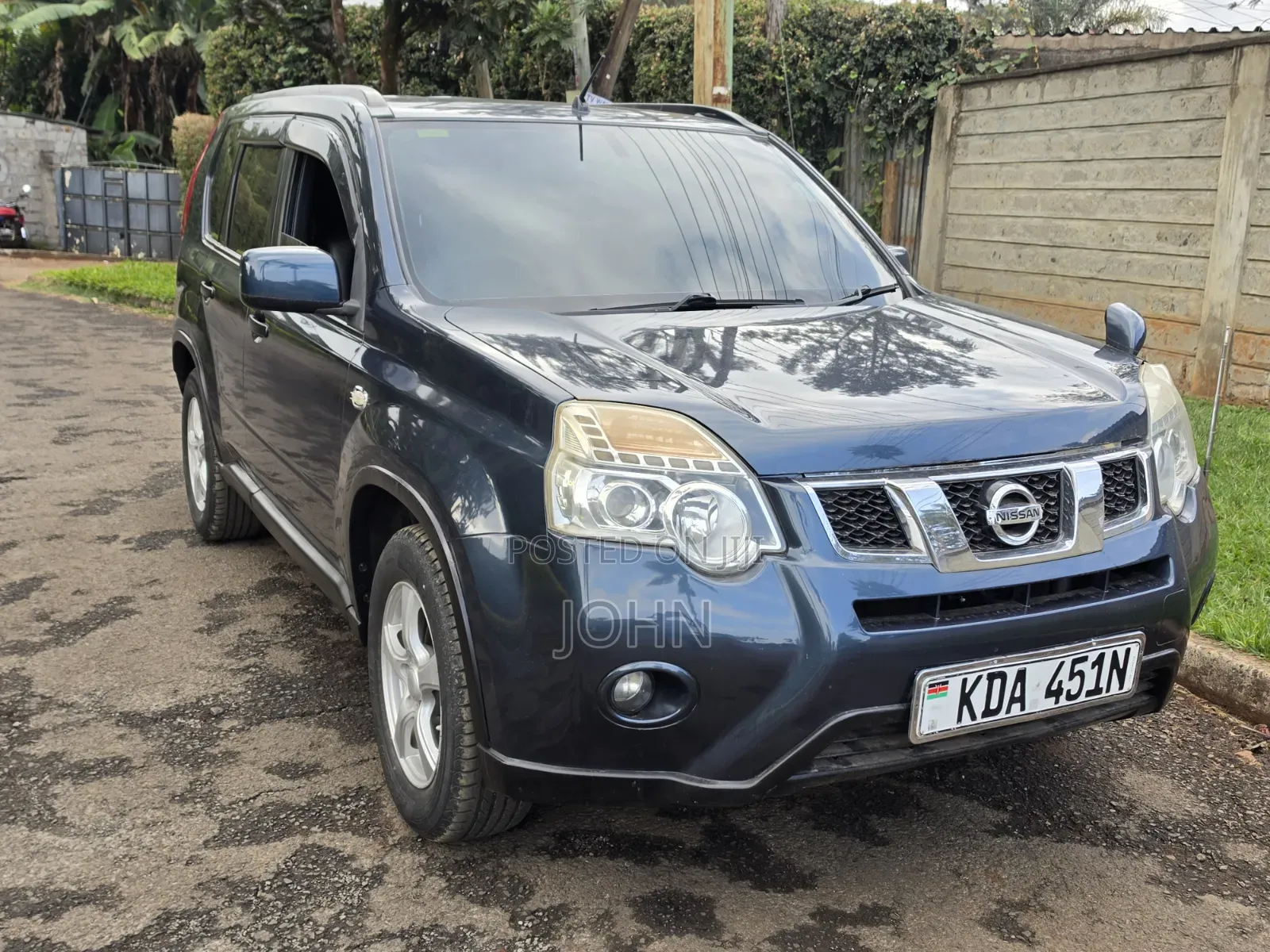 Nissan X-Trail 2.0 Petrol AWD 2013 Gray