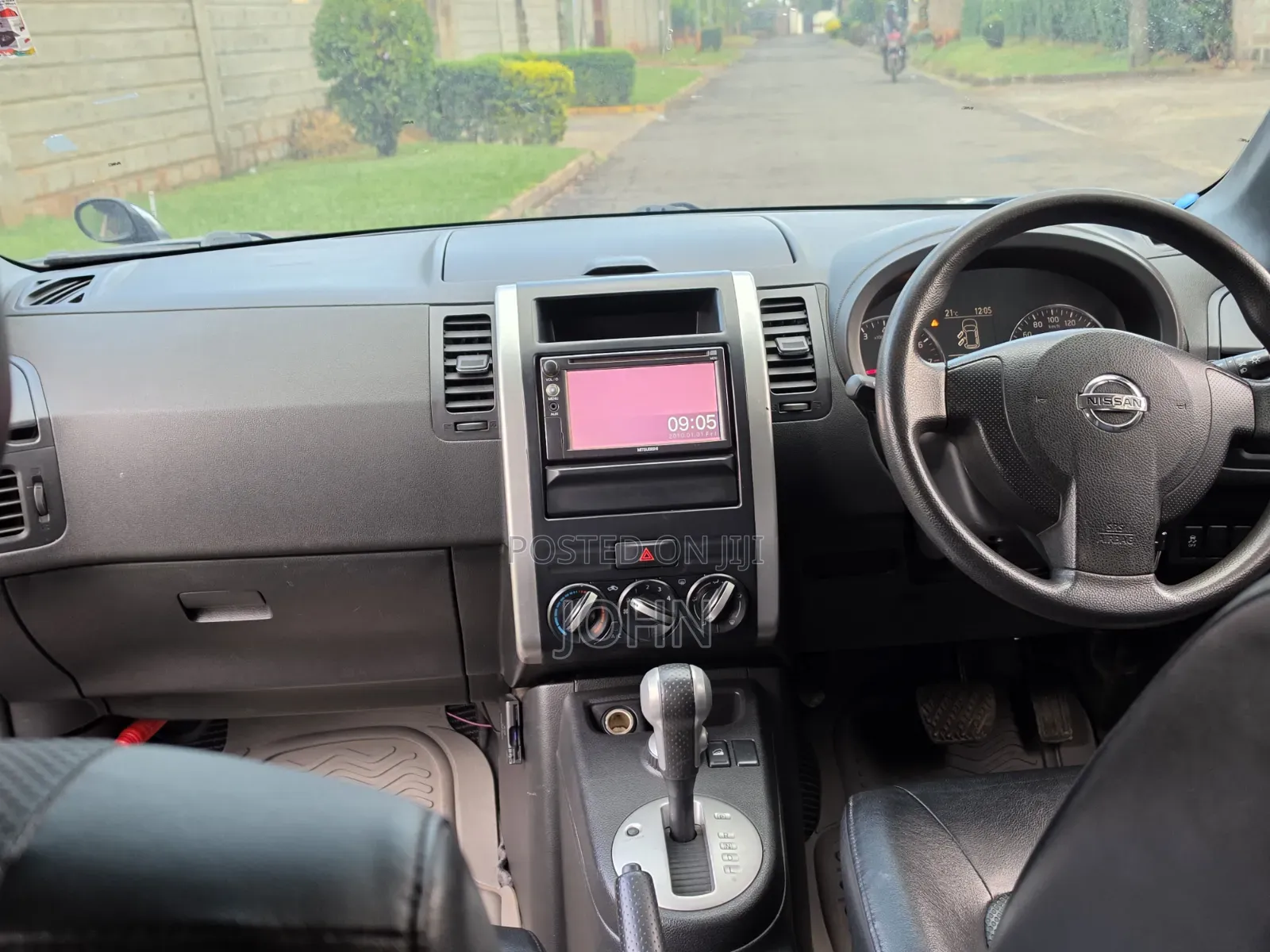 Nissan X-Trail 2.0 Petrol AWD 2013 Gray