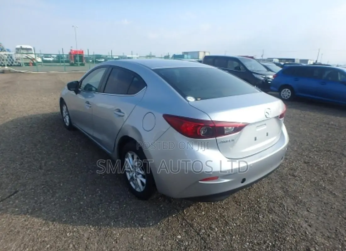 Mazda Axela 2019 Silver