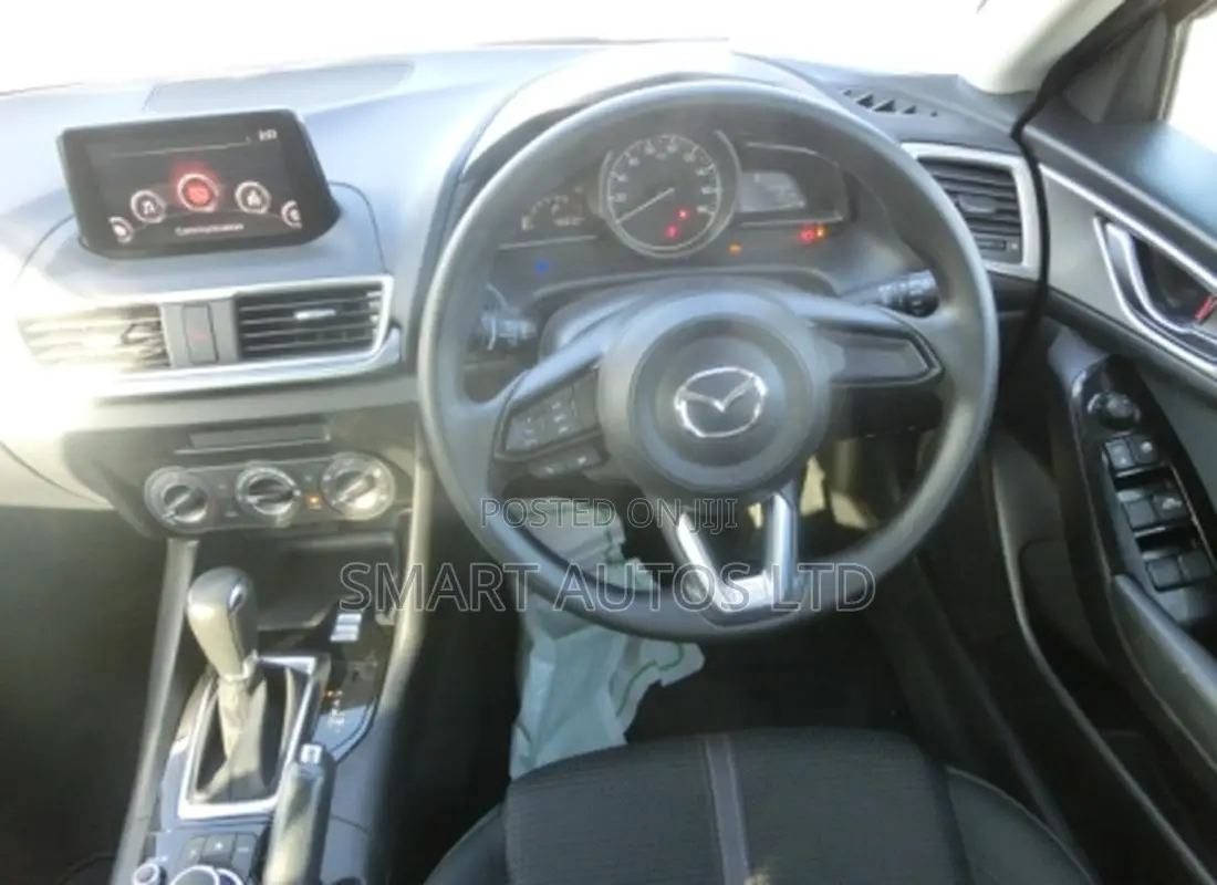 Mazda Axela 2019 Pearl