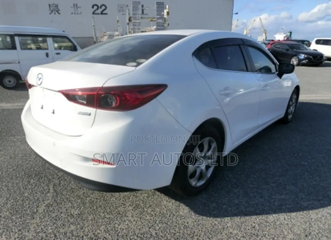 Mazda Axela 2019 Pearl