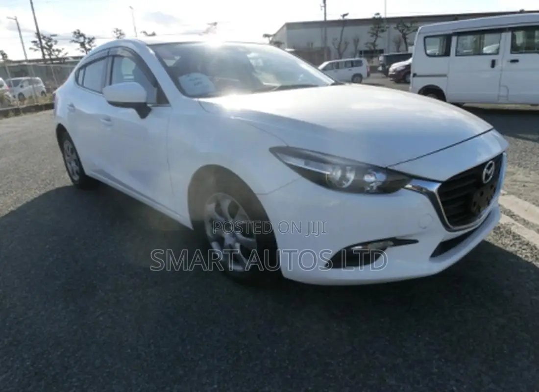 Mazda Axela 2019 Pearl