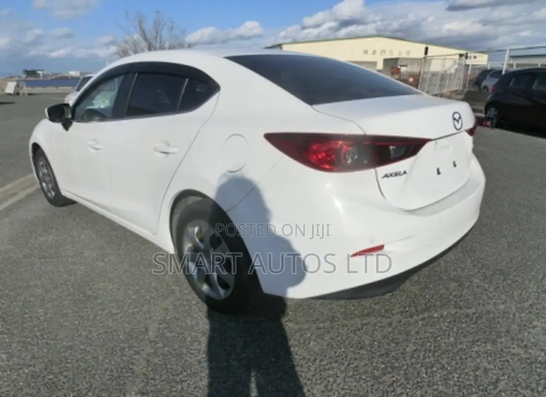 Mazda Axela 2019 Pearl