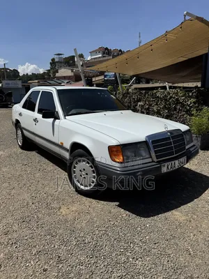 Mercedes-Benz E200 1988 White