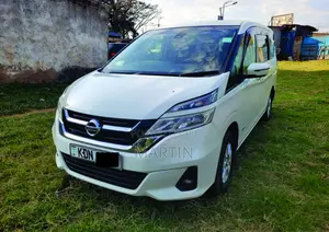 Nissan Serena 2017 White