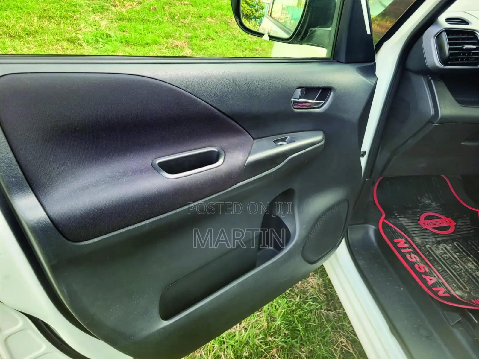 Nissan Serena 2017 White