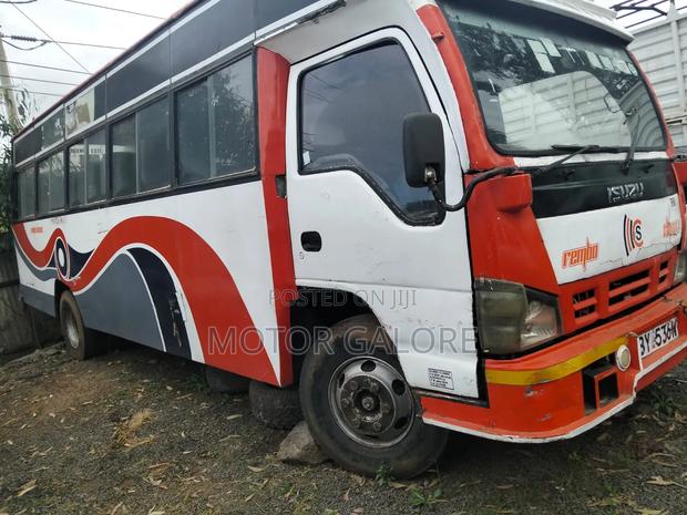 Isuzu NQR 2014 White - thumbnail 5
