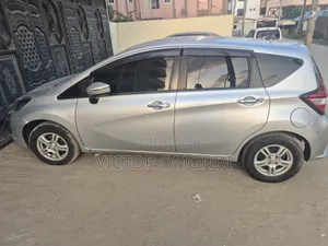 Nissan Note 2017 Silver