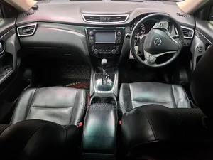 Nissan X-Trail 2014 Gray