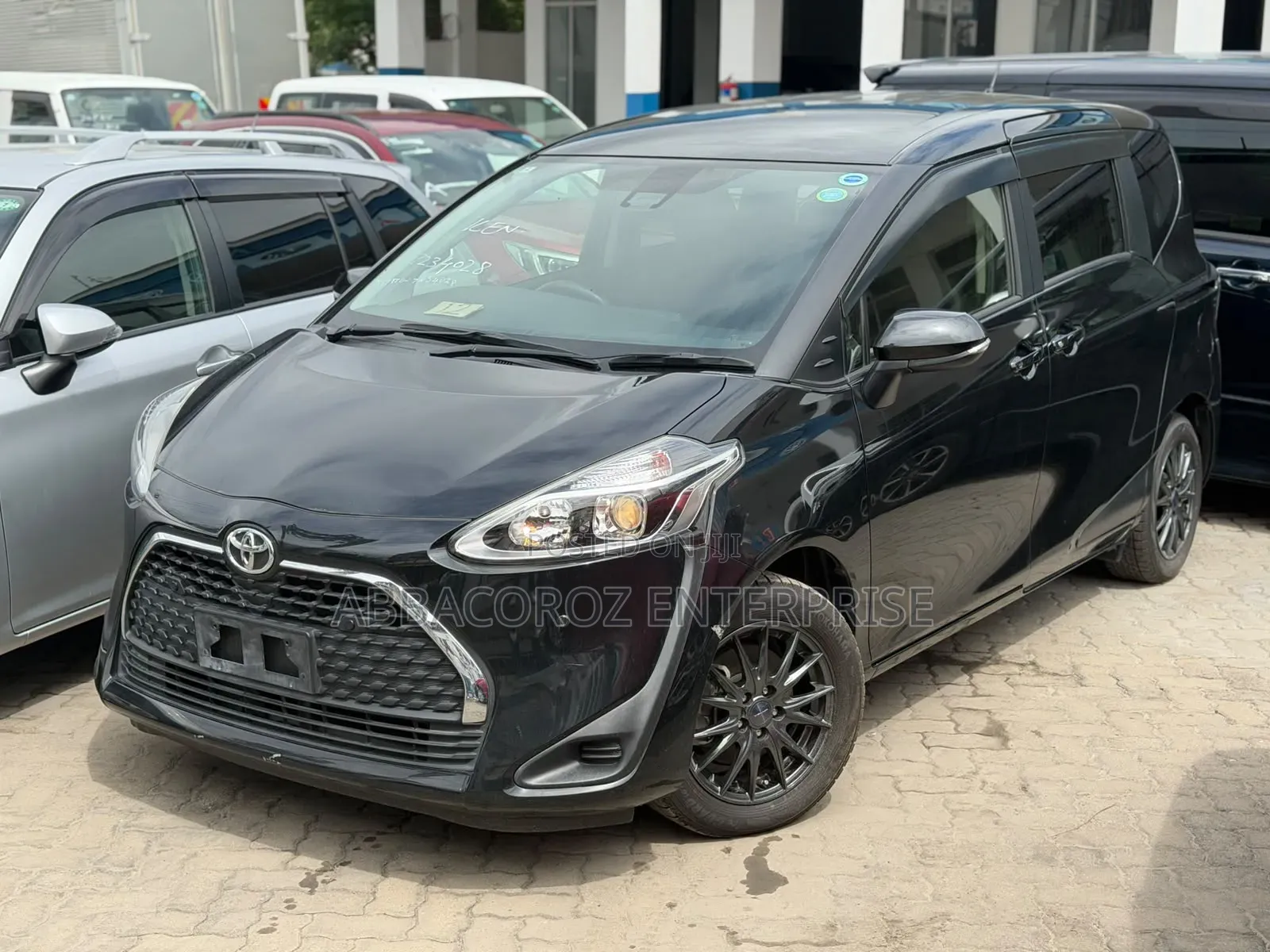 Toyota Sienta 2020 Black
