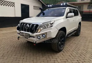 Toyota Land Cruiser Prado 3.0 TD 2012 White