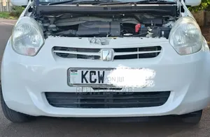Toyota Passo 2012 Off white