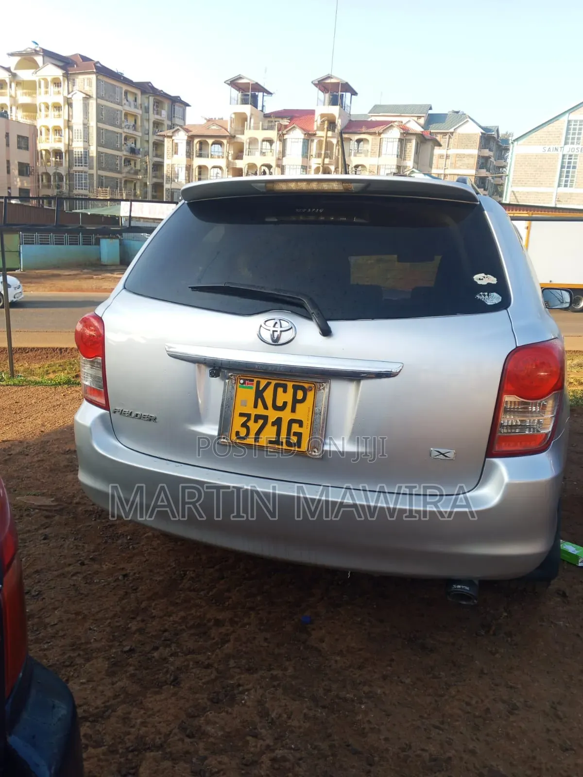 Toyota Corolla Fielder 2010 Silver
