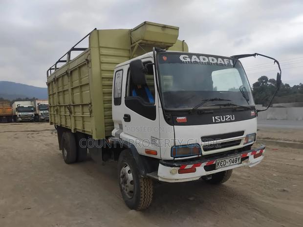 Isuzu Fsr Kcd 2015 White - thumbnail 5