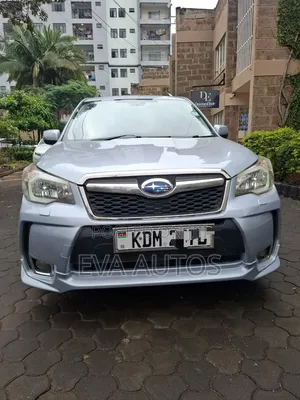 Subaru Forester 2.0XT Premium AWD 2016 Gray