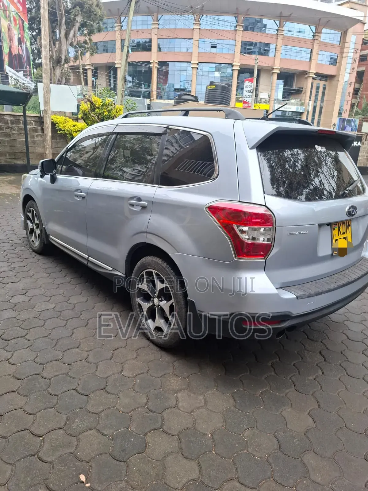 Subaru Forester 2.0XT Premium AWD 2016 Gray