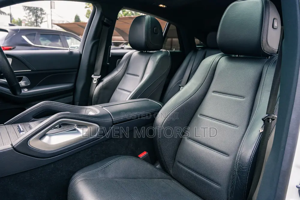 Mercedes-Benz GLE-Class GLE 400d 4MATIC 2021 White