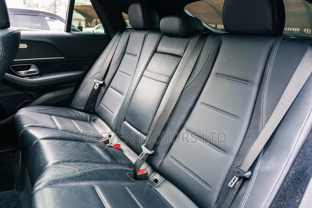 Mercedes-Benz GLE-Class GLE 400d 4MATIC 2021 White