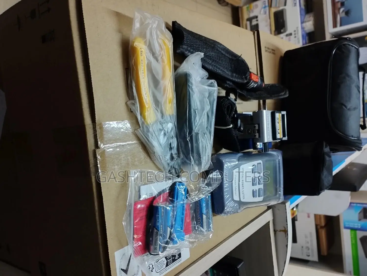 Fiber Optic Toolkit//Fiber Optic Toolkit//